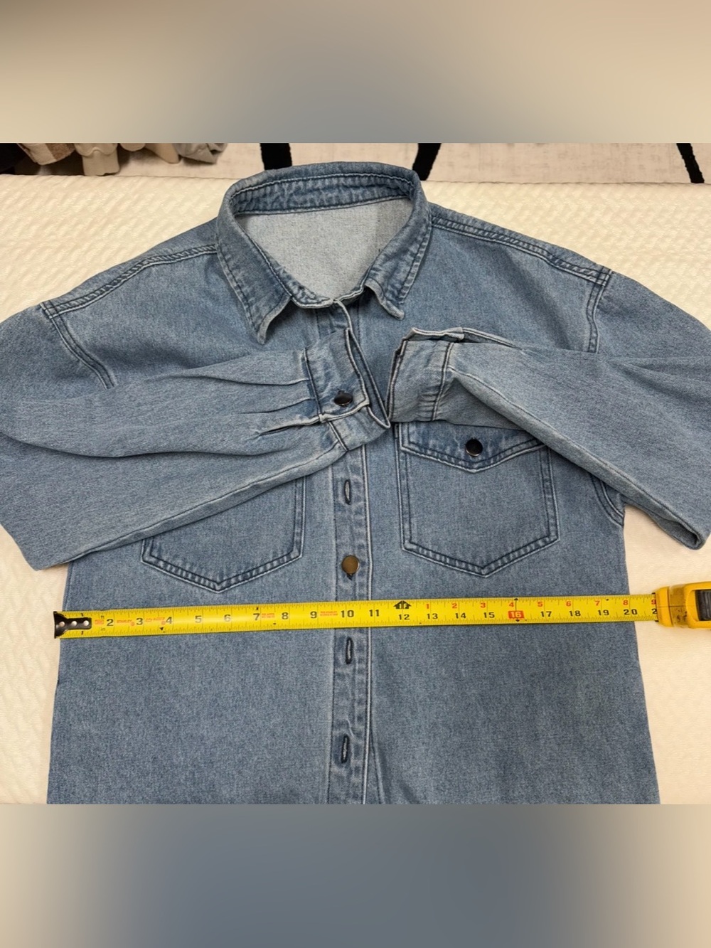 Women's Blue Denim Jean Jacket with Frayed Hem - Picture 9 of 10
